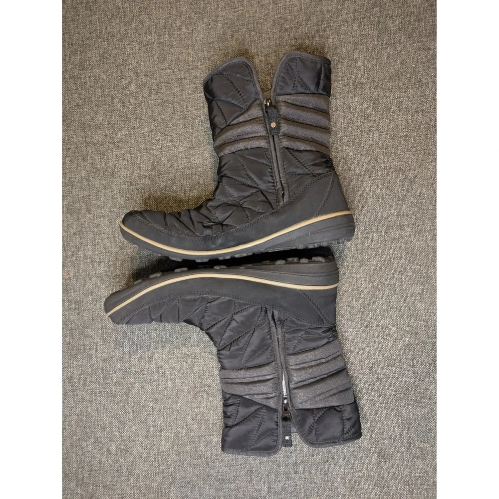 Columbia Women's Heavenly Slip 2 Waterproof Omni-Heat Snow Boots Size 10.5